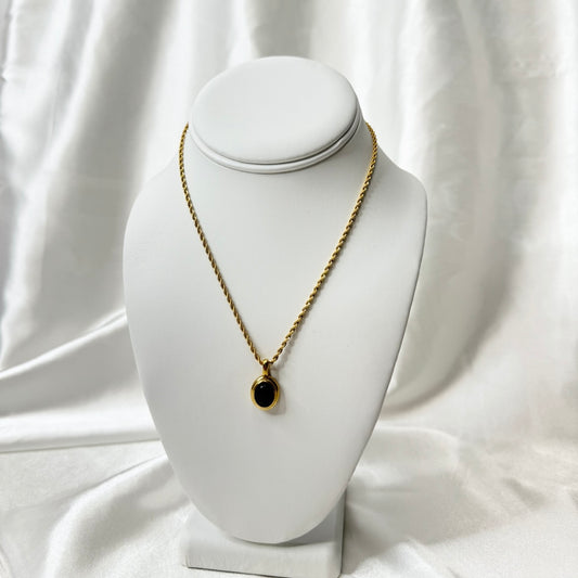 Oval Pendant Necklace